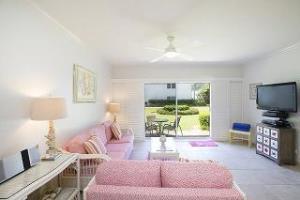 Seven Mile Beach Villas Of The Galleon المظهر الخارجي الصورة